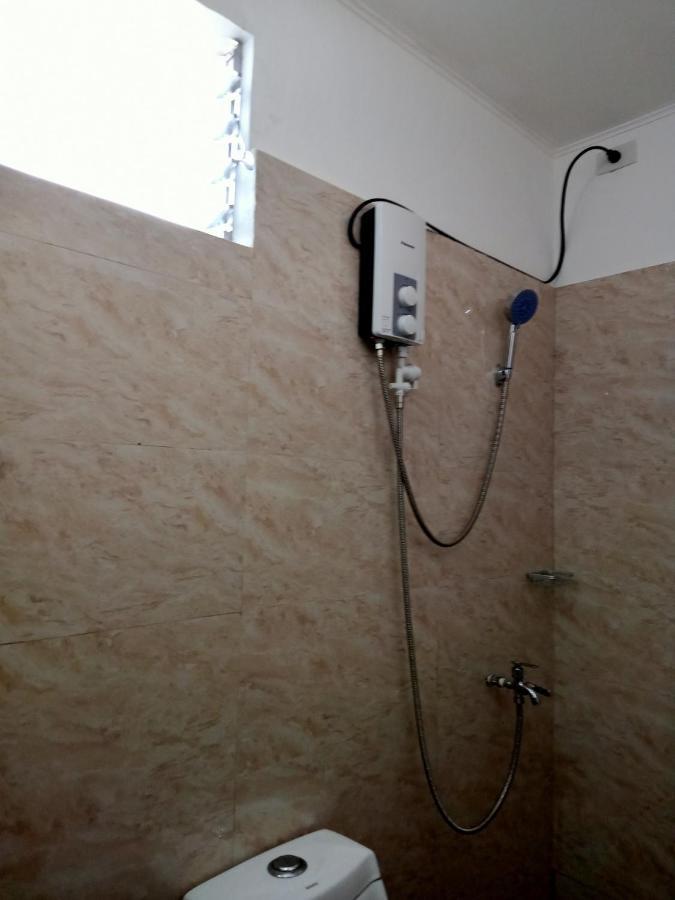 __Aplaridel Inn Suites__ Angeles Bagian luar foto